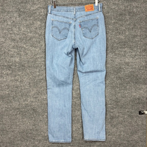 Levis Jeans Womens 6 Blue Classic Straight Light Wash Cotton Stretch Blend 30x29 - Picture 3 of 15